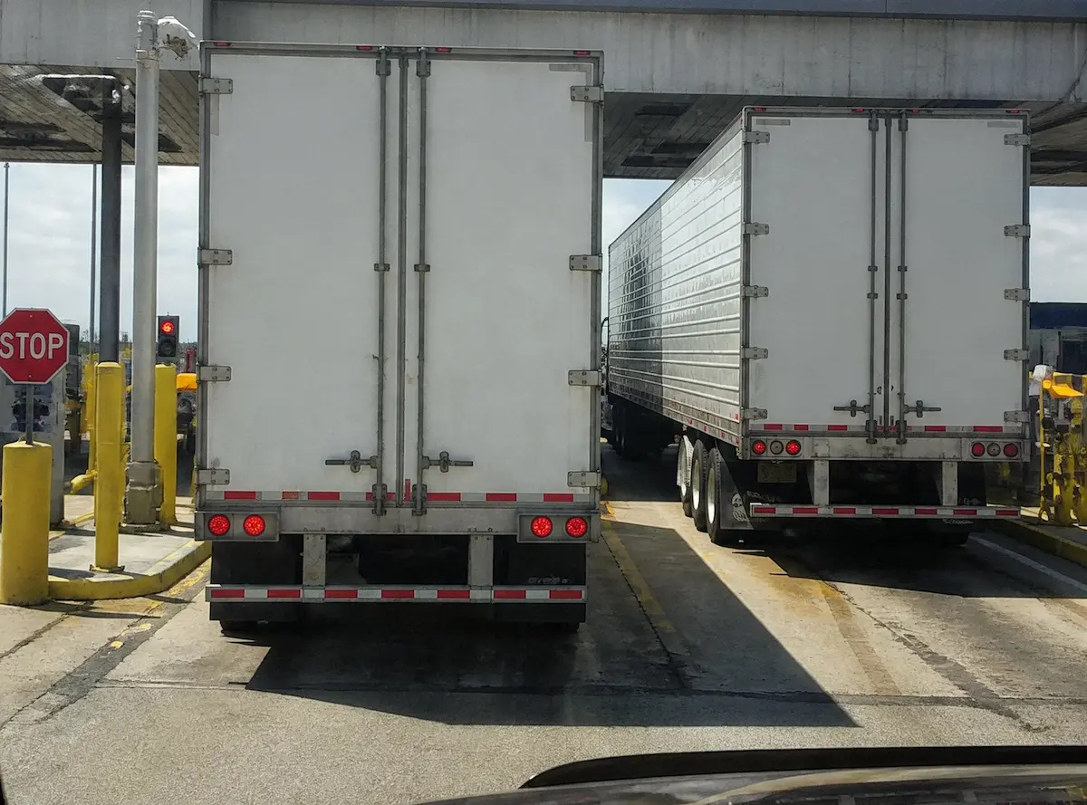 cross border shipping